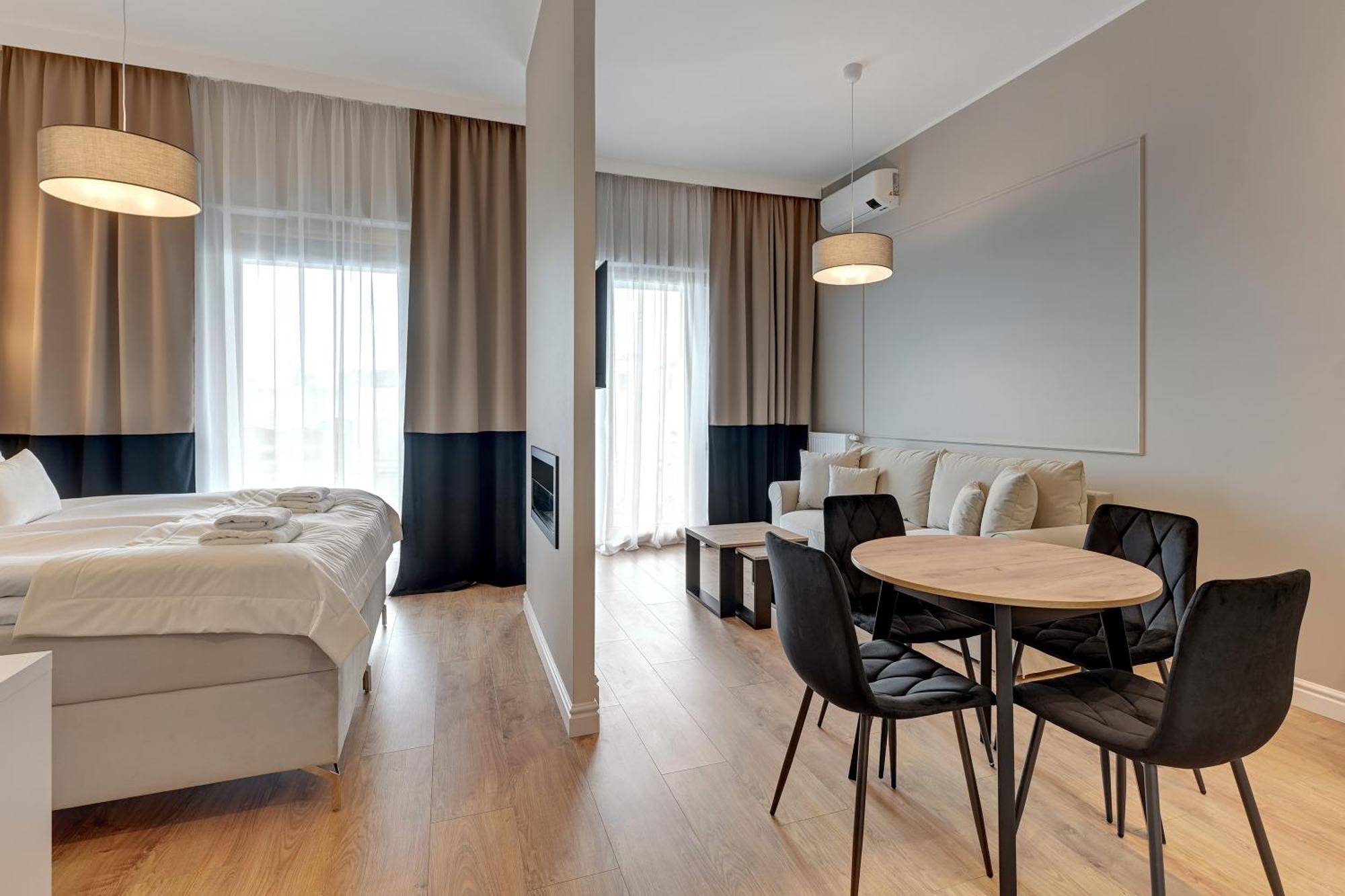 Nadmotlawie Estate Gym, Sauna & Parking By Downtown Apartments Гданськ Екстер'єр фото